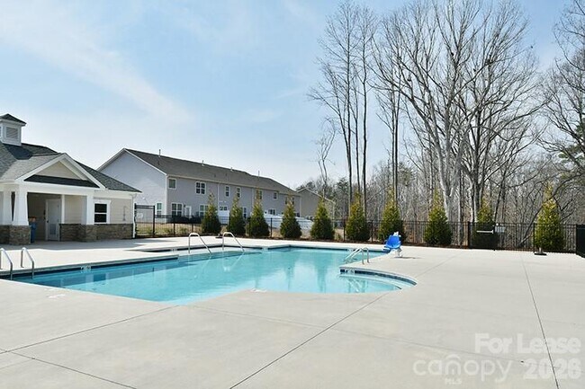 Building Photo - 4160 Steel Wy