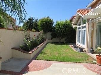 Building Photo - 5335 Avenida El Cid