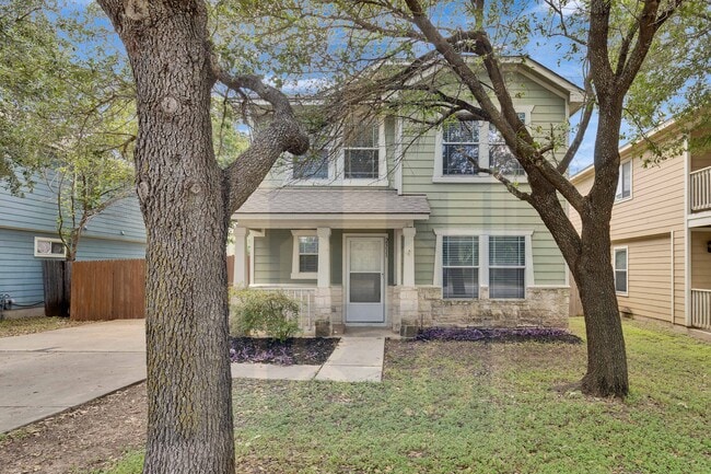 Primary Photo - 2311 Bluffstone Dr