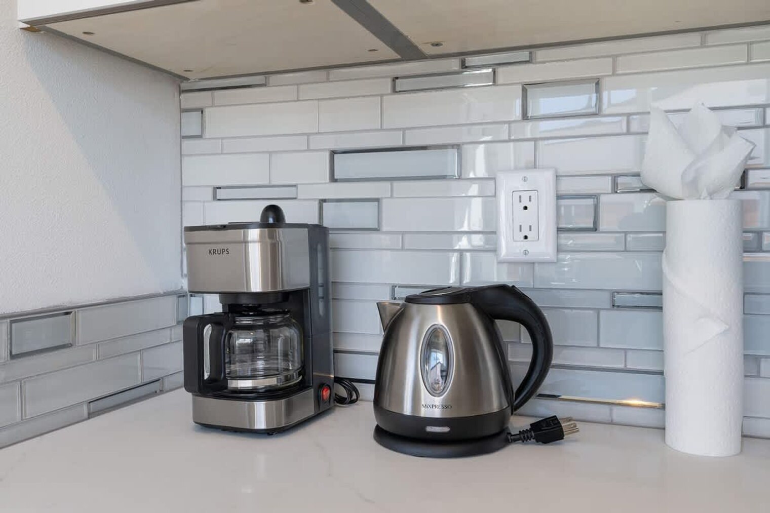 Building Photo - 703 N 104th St