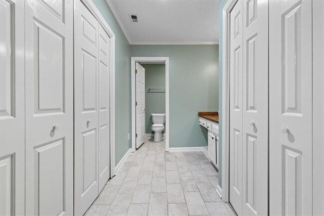 Building Photo - 1211 Whitlock Ridge Dr
