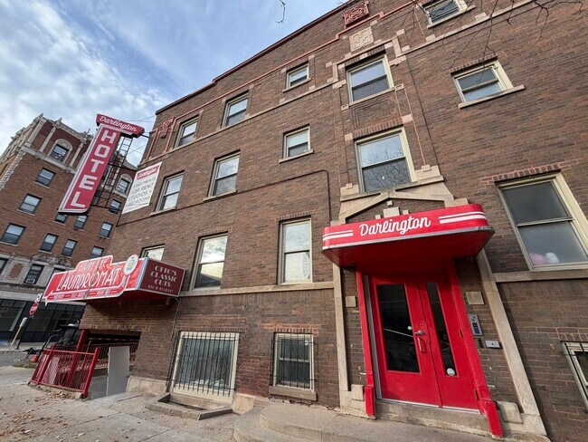 Primary Photo - 4700 N Racine Ave