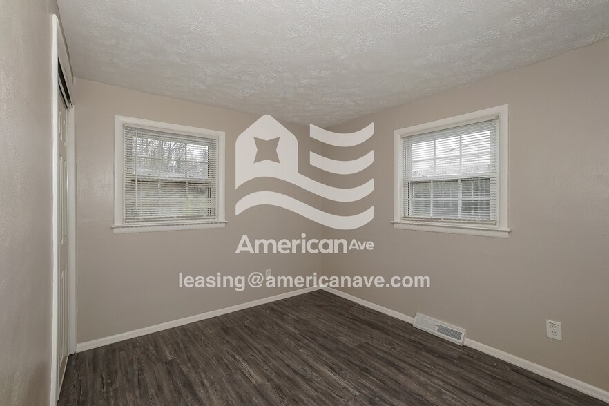 Building Photo - 808 Irving Park Blvd