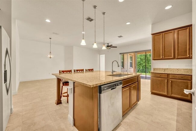 Building Photo - 14078 Alafaya Oak Bnd