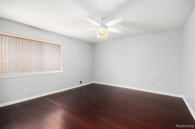 Building Photo - 35020 Hidden Cove Ct