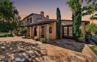 Building Photo - 21 Jewel Flower