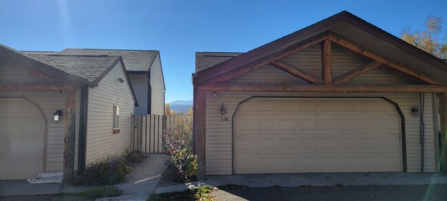 Building Photo - 3 Bed, 2.5 Bath Kalispell Townhome