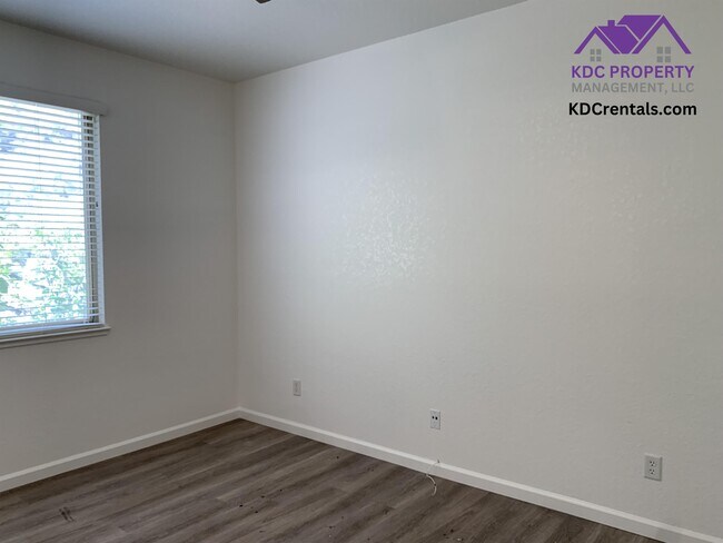 Building Photo - 1024 Westcreek Ln