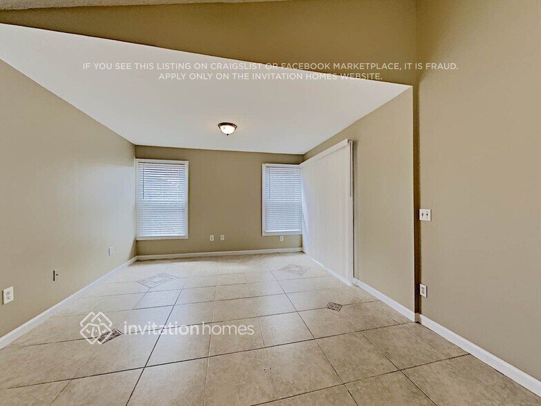 Building Photo - 10922 Lanesboro Ct