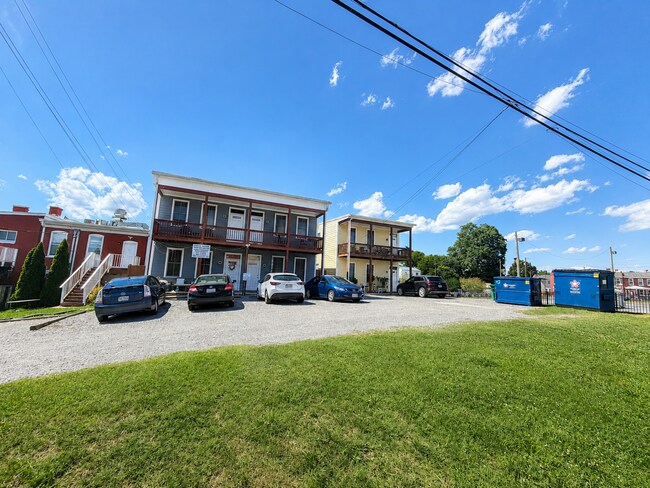 Building Photo - 805 N 23rd St