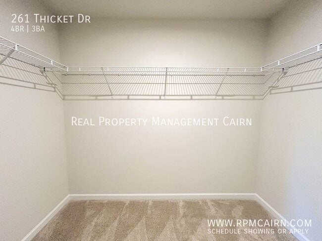 Building Photo - 261 Thicket Dr