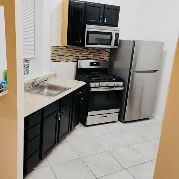 Kitchen - 1304 N Capitol St NW