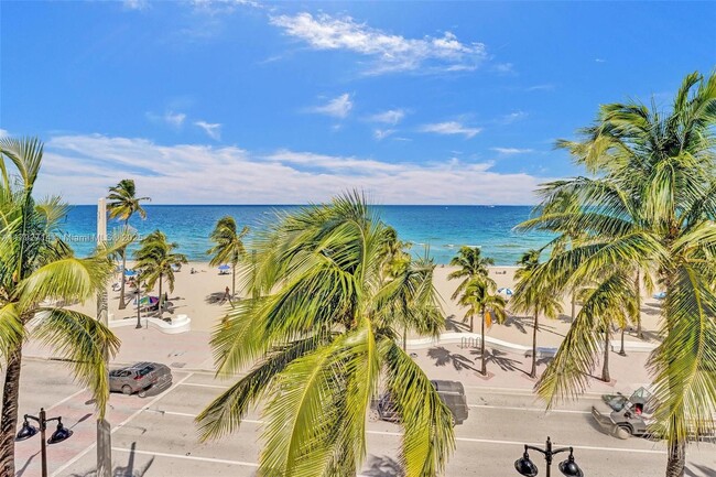 Building Photo - 101 S Fort Lauderdale Beach Blvd