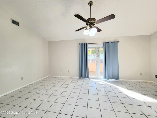 Building Photo - 5120 Volusia Ave