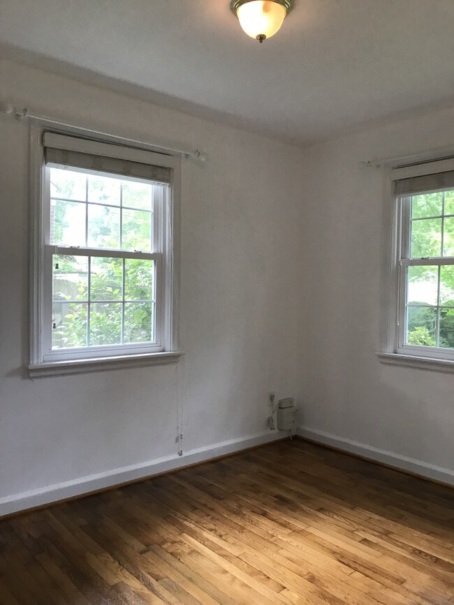 downstairs bedroom 1 - 4817 Park Ave