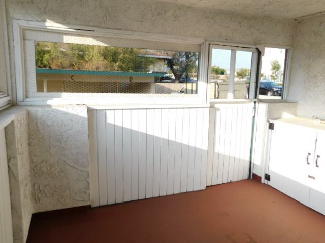 Building Photo - 101 W Olive Ave