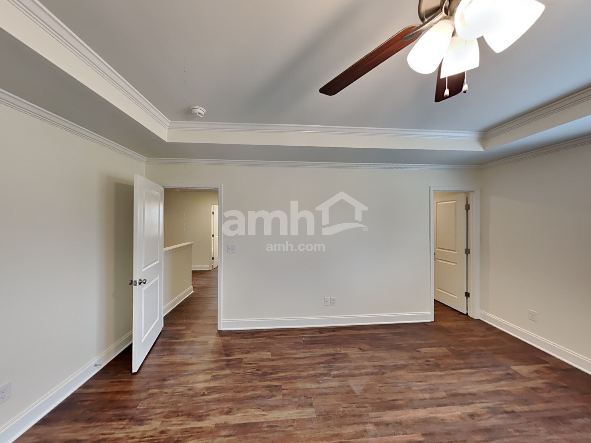 Building Photo - 2004 Williamshire Ln