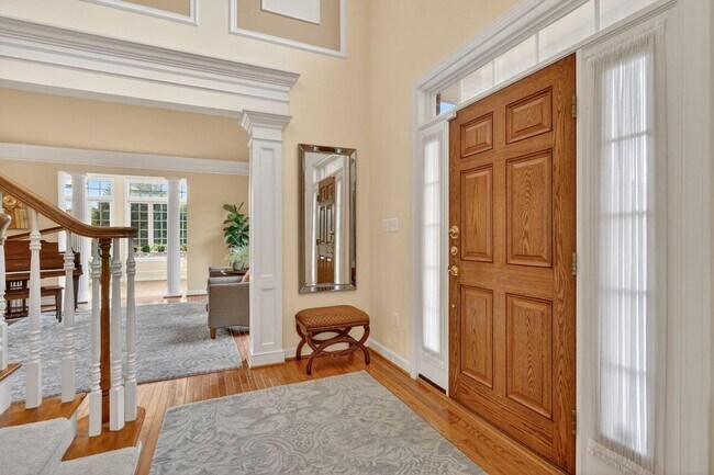 Building Photo - 401 Hilton Head Ct