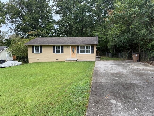 Building Photo - Beautiful 3 Bedroom House in West Knoxville