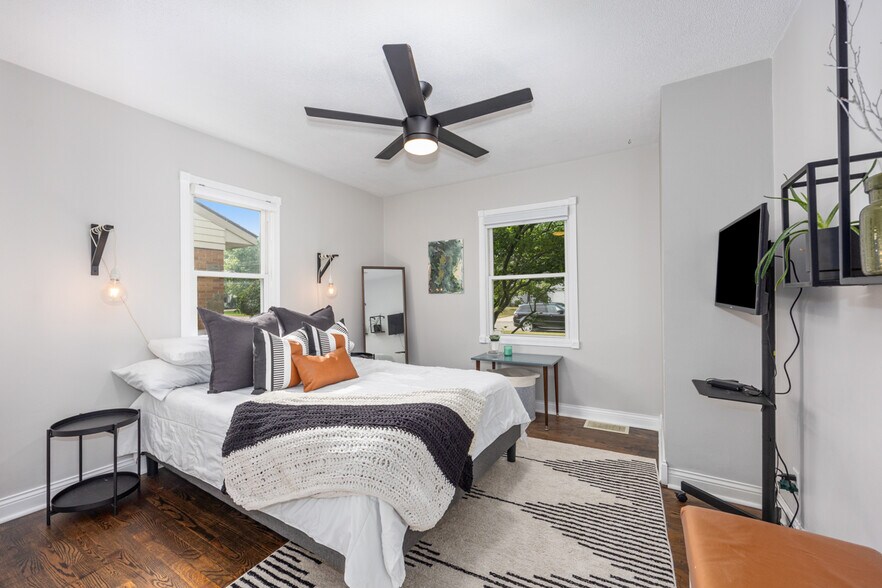 First Floor Bedroom #1 - 507 Fontenelle St SE