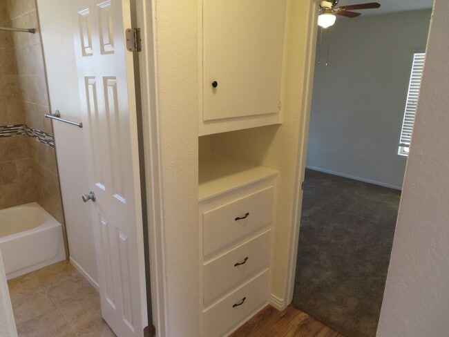 Building Photo - Three Bedroom Two Bath Home in La Mesa