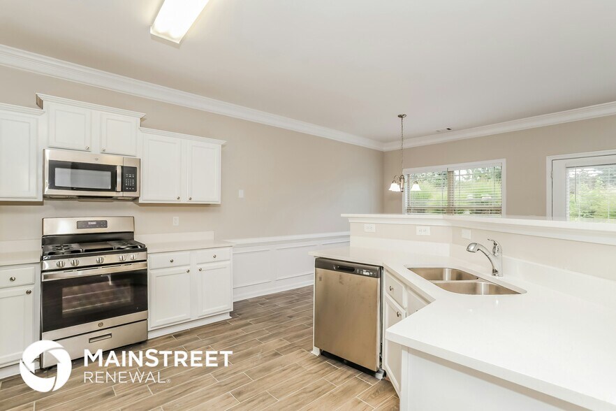 Building Photo - 1615 Chattahoochee Ct