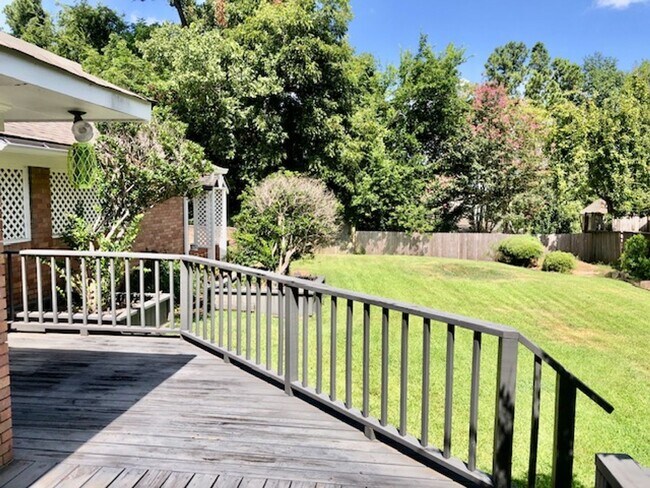 Building Photo - GORGEOUS 4/4 SOUTH HIGHLAND HOME-PIERRMONT...