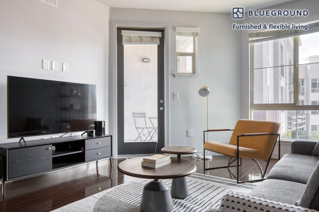 Building Photo - 5550 Grosvenor Blvd