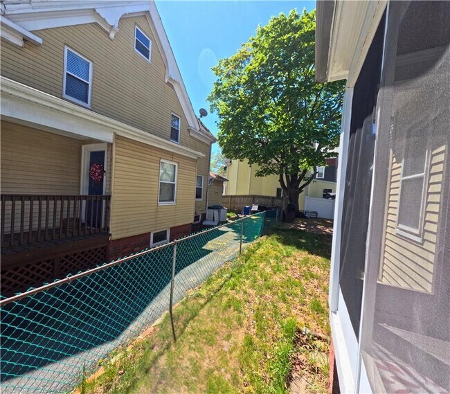 Building Photo - 1005 Narragansett Blvd