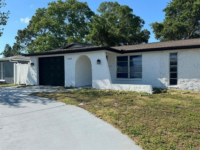 Building Photo - 7605 Embassy Blvd