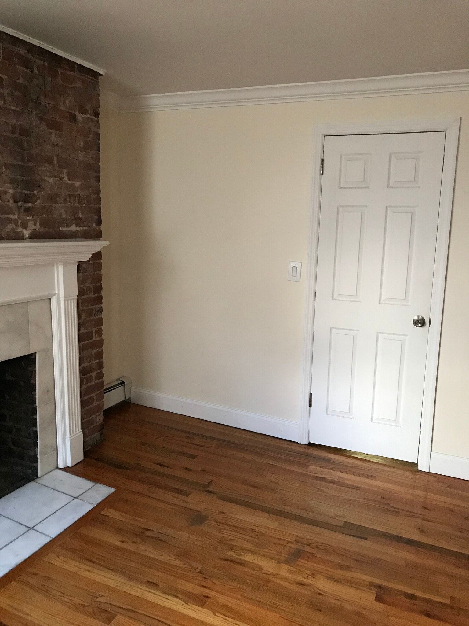 Building Photo - 379 1st Ave