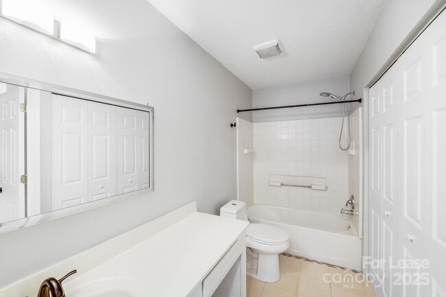 Building Photo - 5670 Prescott Ct