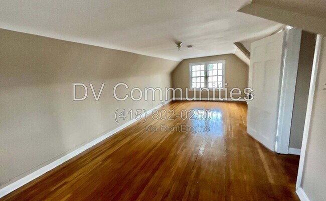 Building Photo - 3638 Lindholm Rd