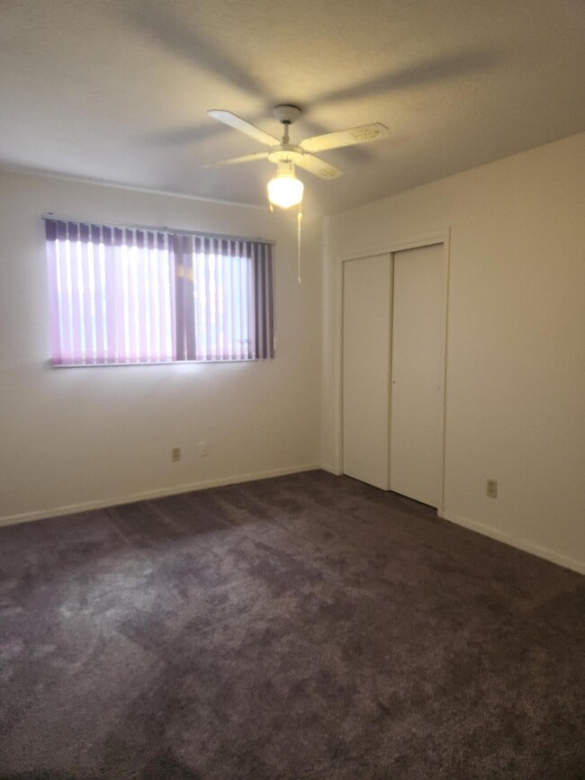 Building Photo - 8509 Bellehaven Pl NE