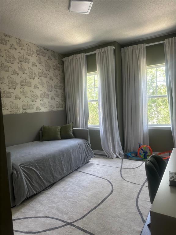 Building Photo - 15542 Gwinnett Dr