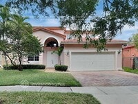 Building Photo - 5325 SW 134th Ave