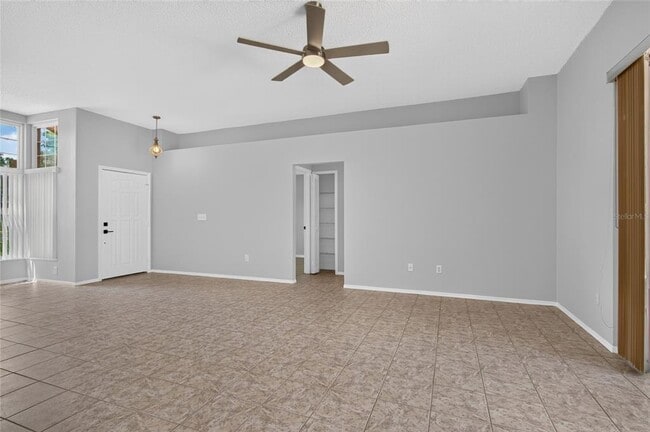 Building Photo - 1053 Sugarberry Trail