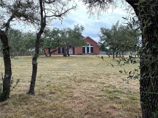 Building Photo - 10501 Hill Country Skyline