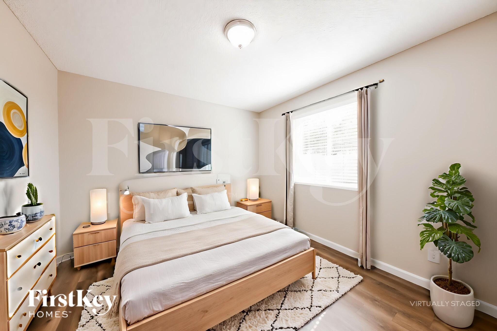 Building Photo - 9914 N 73rd Ave