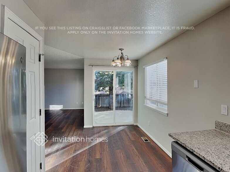 Building Photo - 11001 Benton St