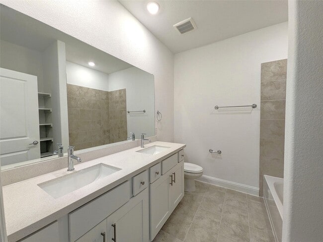 Building Photo - 1457 Ranchero Rodeo Rd