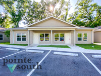 Building Photo - 2425 E Johnson Ave