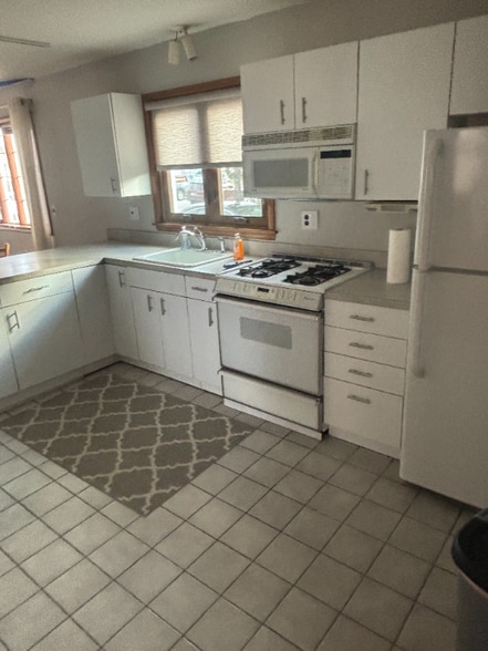 Building Photo - 1314 N 21st Ave