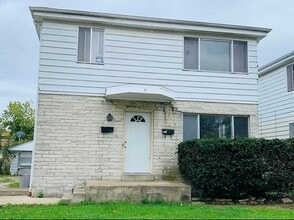 Building Photo - 4127 W Kiley Ave