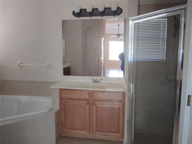 Building Photo - 626 Alexandria Pl Dr