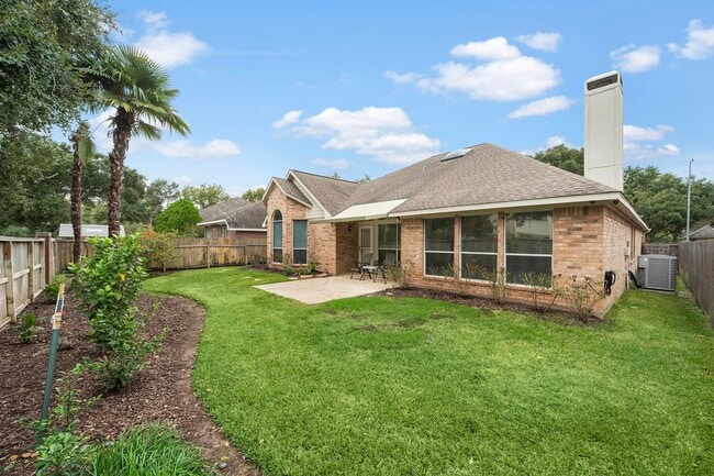 Building Photo - 4910 Bellmead Dr