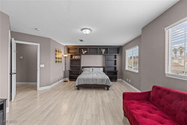 Building Photo - 8815 Blake Alan Ave