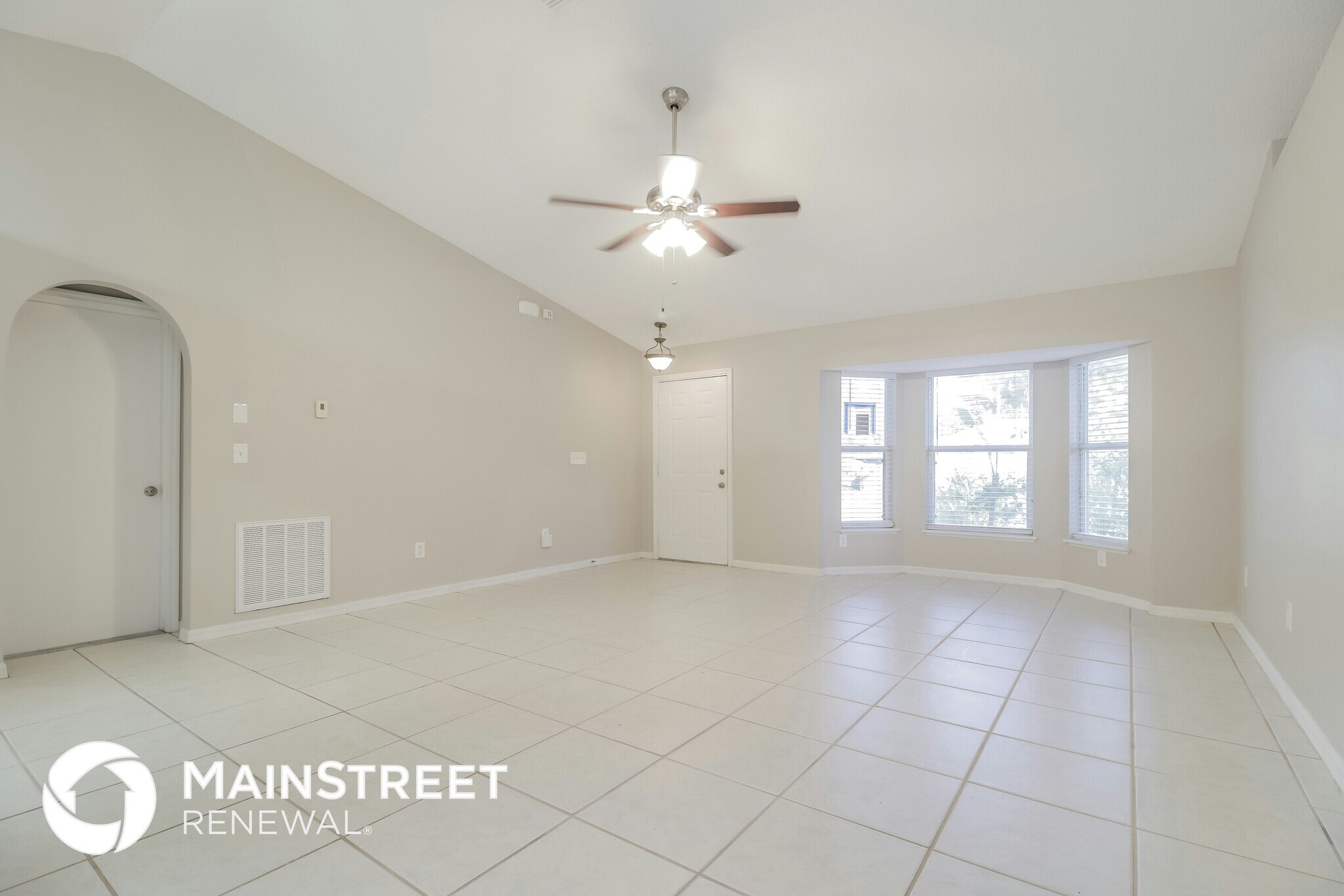 Building Photo - 722 Hartford Ave SW