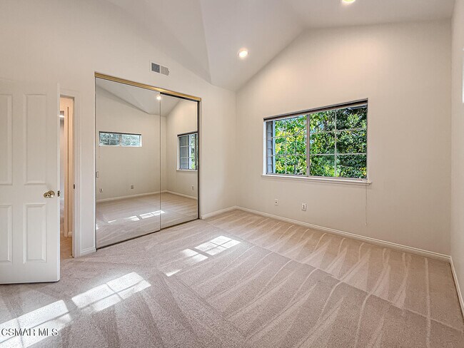 Building Photo - 5750 Ingram Pl