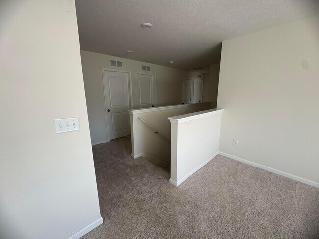 Building Photo - 1375 Theodore Dr